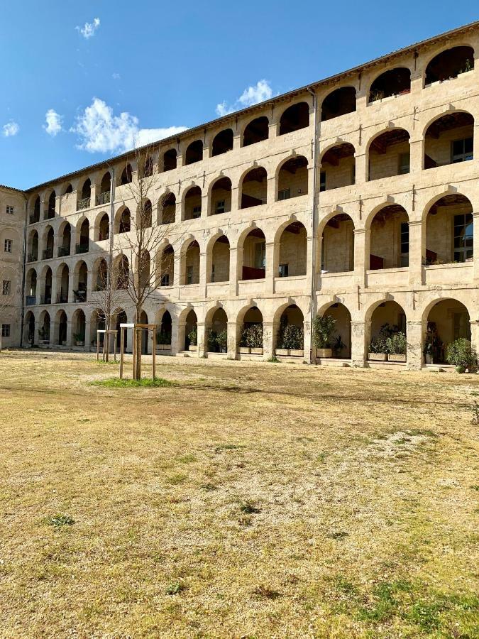 Mini-Loft, Clos Des Arts - Parking Gratuit Avignon Bagian luar foto